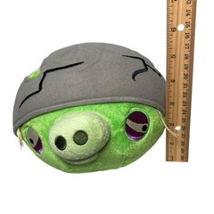 Angry Birds Green Pig Bad Piggies Corporal Gray Helmet Plush 7” x 5.5” NO SOUND