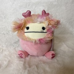 Squishmallows 5″ Caparinne the Pink Bigfoot Valentines Day Yeti Heart Plush NEW
