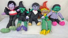 VINTAGE HALLOWEEN INTERNATIONAL SILVER PLUSH DECOR – COLLECT ALL 5