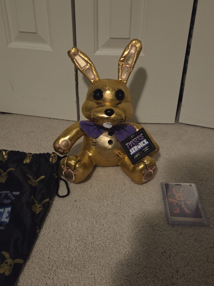 Fnaf Five Nights at Freddy’s Hex Bonnie Golden Very rare includes card and bag.