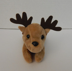 Fun Stuff * Small Reindeer Plush