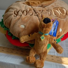 Universal Studios Scooby-Doo Plush Hamburger Pillow Large 24-36 in w/ Tag 2000