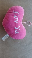 LOVE YA Pillow Pink Plush Valentine Romance 6″ H x 8″ W engagement Love Ring