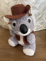 Vtg Australia KOALA BEAR Felt Hat & Vest~Plush Uni-TOYs Stuffed Animal Aussie