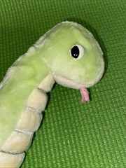 Bellzi Snaki Green Snake Posable Plush 13”