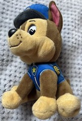 Paw Patrol Chase in Signature Police Officer Uniform for Ages 1 and Up 6″ Gund