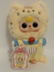 Baby Three Kitten Wardrobe Confirmed Cream New Open Bag With Card