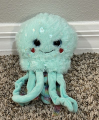 WALMART WAY TO CELEBRATE 8.5″ TEAL JELLYFISH WITH HEARTS LOVE VALENTINES PLUSH