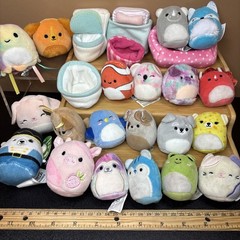 Squishville Lot of 20 Assorted Mini Stuffed Plush, Micro Mallows & Furniture