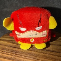 Kawaii Cubes The Flash 3” Mini Stuffed Plush Toy DC Comics EUC