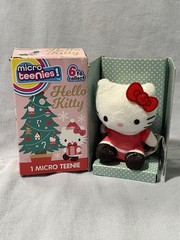 NEW Hello Kitty Micro Teenies! Christmas Micro 3″ Plush Toy – Hello Kitty