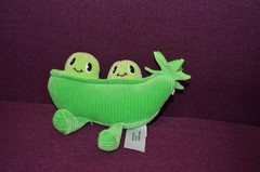 Target Veggies Peas Pod Plush ~ 7 inches Y3