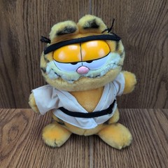 Vintage Garfield Plush Lot of 8 Dakin Playthings 1978, 1981 Stuffed Cat Sports