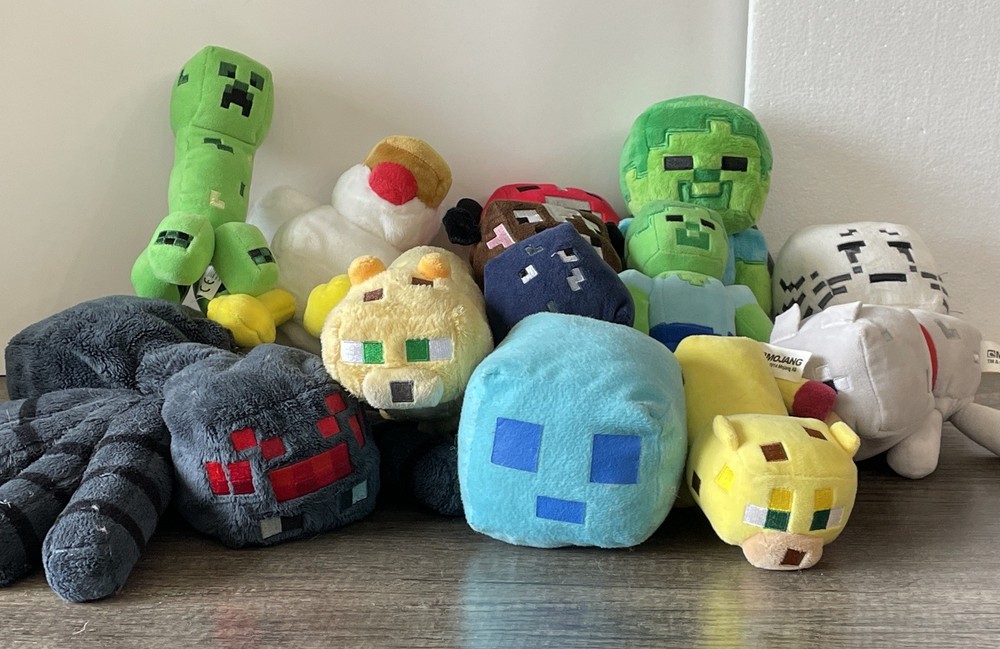 Minecraft Plush Lot Of 12