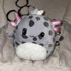 Squishmallows 8″ Axolotl Avana – Scented Gray Mystery Squad Plush