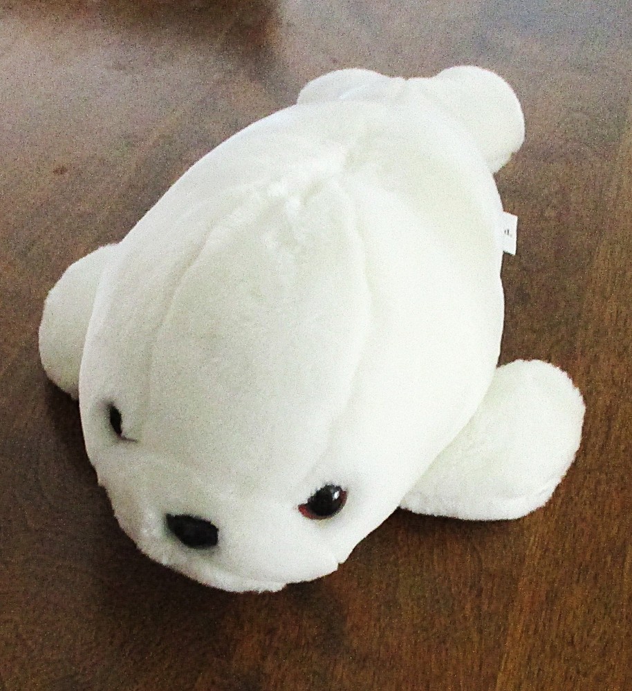 WHITE BELUGA WHALE SEAWORLD ~ Plush, 14″, Pre-owned, Very Good