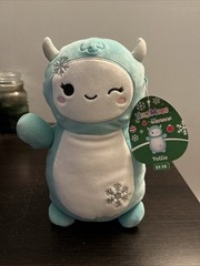 Squishmallows Hug Mees Yollie Plush 10”