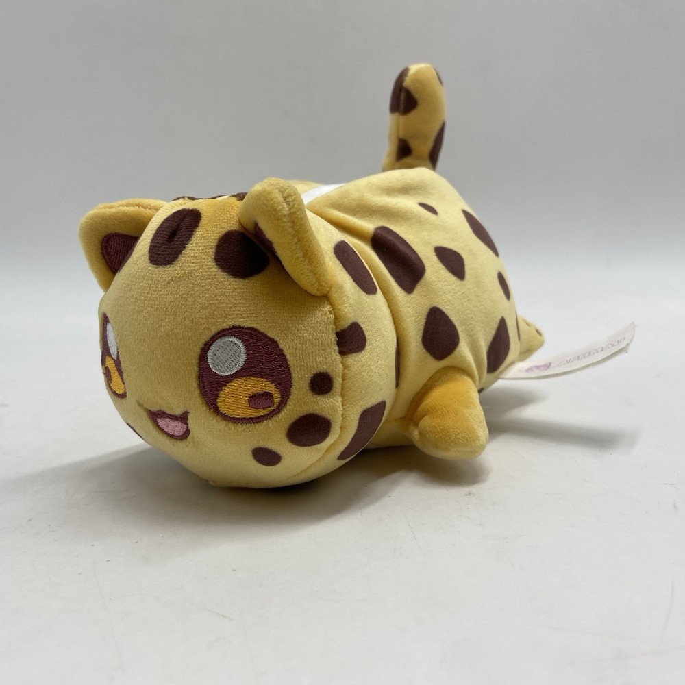 Aphmau MeeMeows Chocolate Chip Cookie Cat 6” Plush Yellow White with Brown Spots