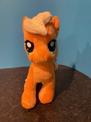 Hasbro My Little Pony 10″ plush Applejack Twilight Sparkle stuffed animals 2013