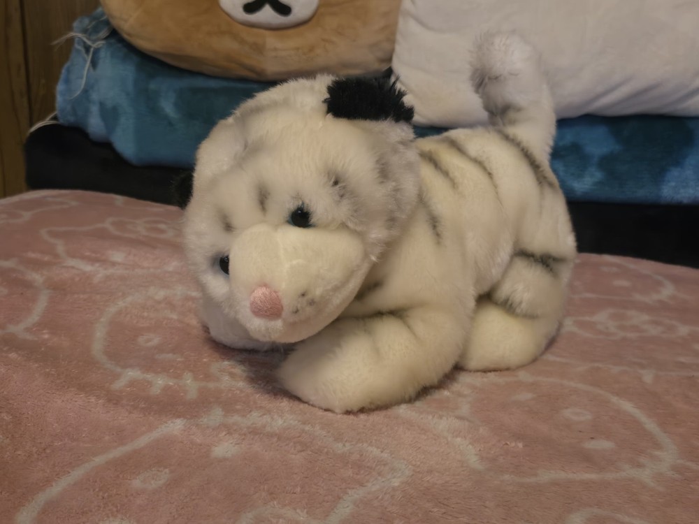 Siegfried Roy Royal White Tiger Mirage Las Vegas Plush Stuffed Christmas Corner