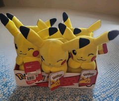 Pokémon- Set Of 6 Winking Pikachu Plush 7″ With Box PARTY FAVORS Ages 2+ NEW