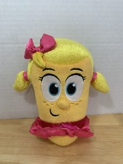 Veggie Tales Laura carrot small plush pink dress bow 2015 Big Idea Just Play
