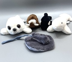 Vintage Sea World Plush Shamu, Manta Ray, White Beluga Whale, Walrus & Harp Seal
