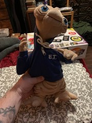 Universal Studios E.T. Extra Terrestrial 15″ Plush with Blue Hoodie Souvenir EUC