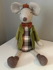 Loving Kindness Plush Mouse Shelf Sitter, Green Velvet Jacket & Bow Tie, Plaid