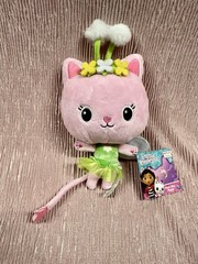 B20 Gabby’s Dollhouse Kitty Fairy Purr-ific Plush Stuffed Animal Toy 9″