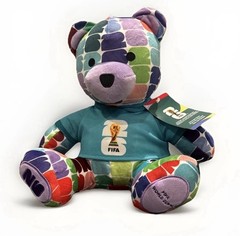 ⚽️🔥JAZWARES FIFA 2026 WORLD CUP 10 INCH COLORFUL PLUSH BEAR WITH LOGO SHIRT NWT