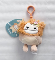 Squishmallows Shasta the Yeti Mini Bag Clip-On Plush, NEW